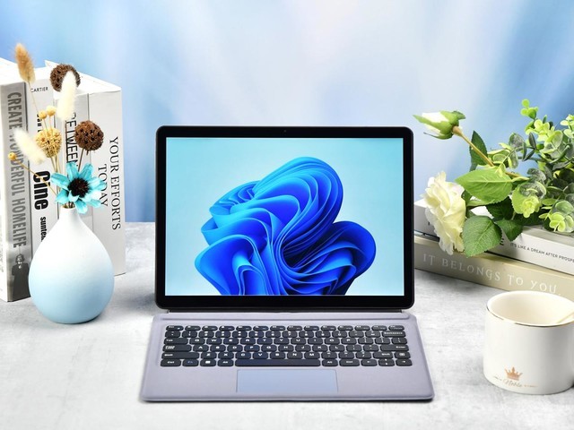 全功能windows平板中柏ezpad v12 让学习办公更加自由