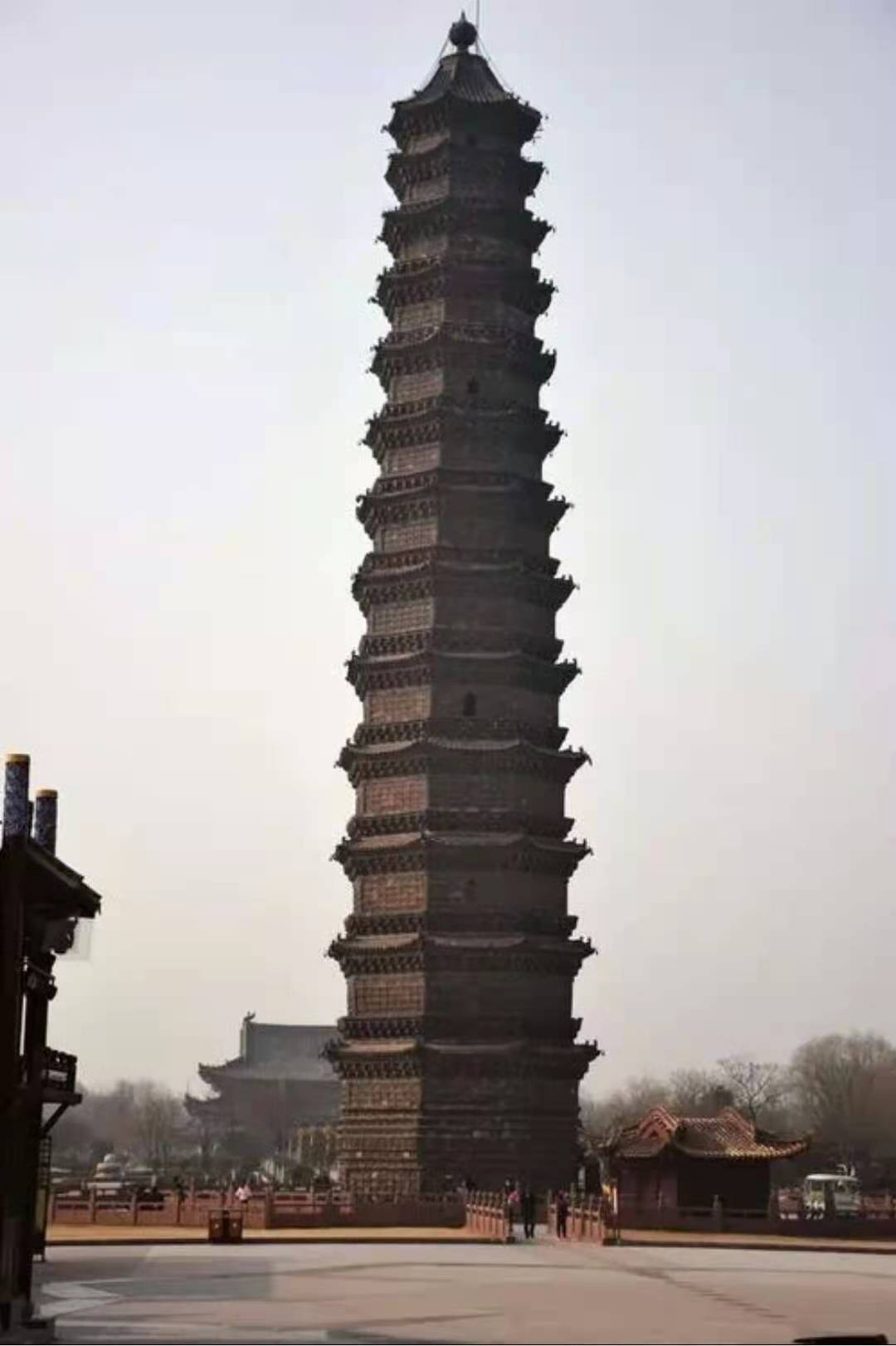 中国最高的秀琉璃砖塔,位于开封市内东北隅,距今已经有970年了