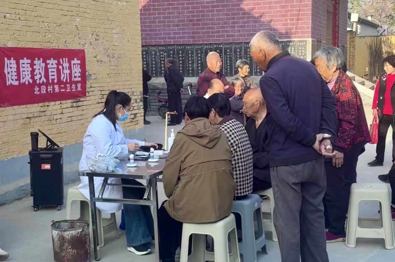 安阳市殷都区水冶镇：小小食堂暖夕阳 民生服务显担当 - 图4