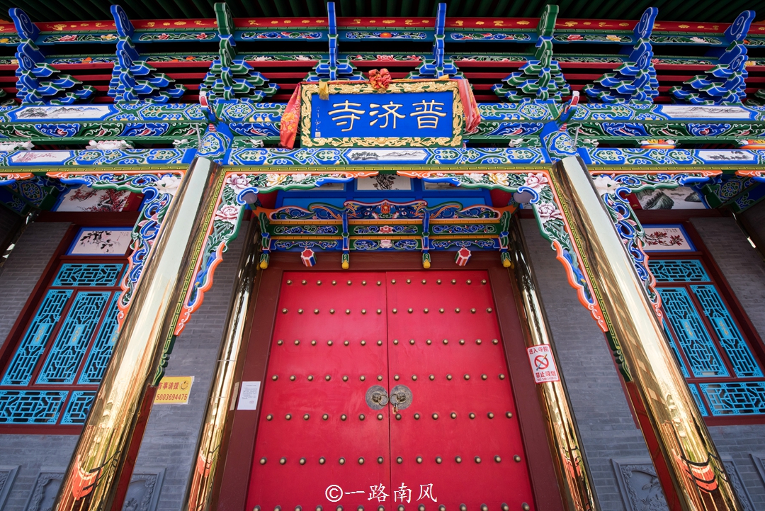 西宁两个冷门景点,虽然都在市区,但没有什么游客