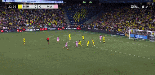 梅西迈阿密国际首冠_梅西2025年首球 迈阿密国际晒梅西连续21年进球_梅西北美联盟杯冠军