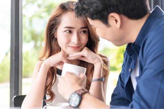 为何男人总喜欢揭你的短,越是当着外人的面越起劲儿?