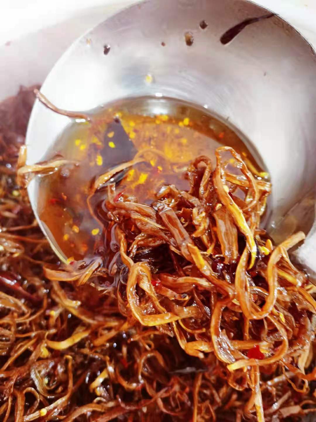 它是菌中上品,营养丰富而备受人们的青睐的鸡枞菌