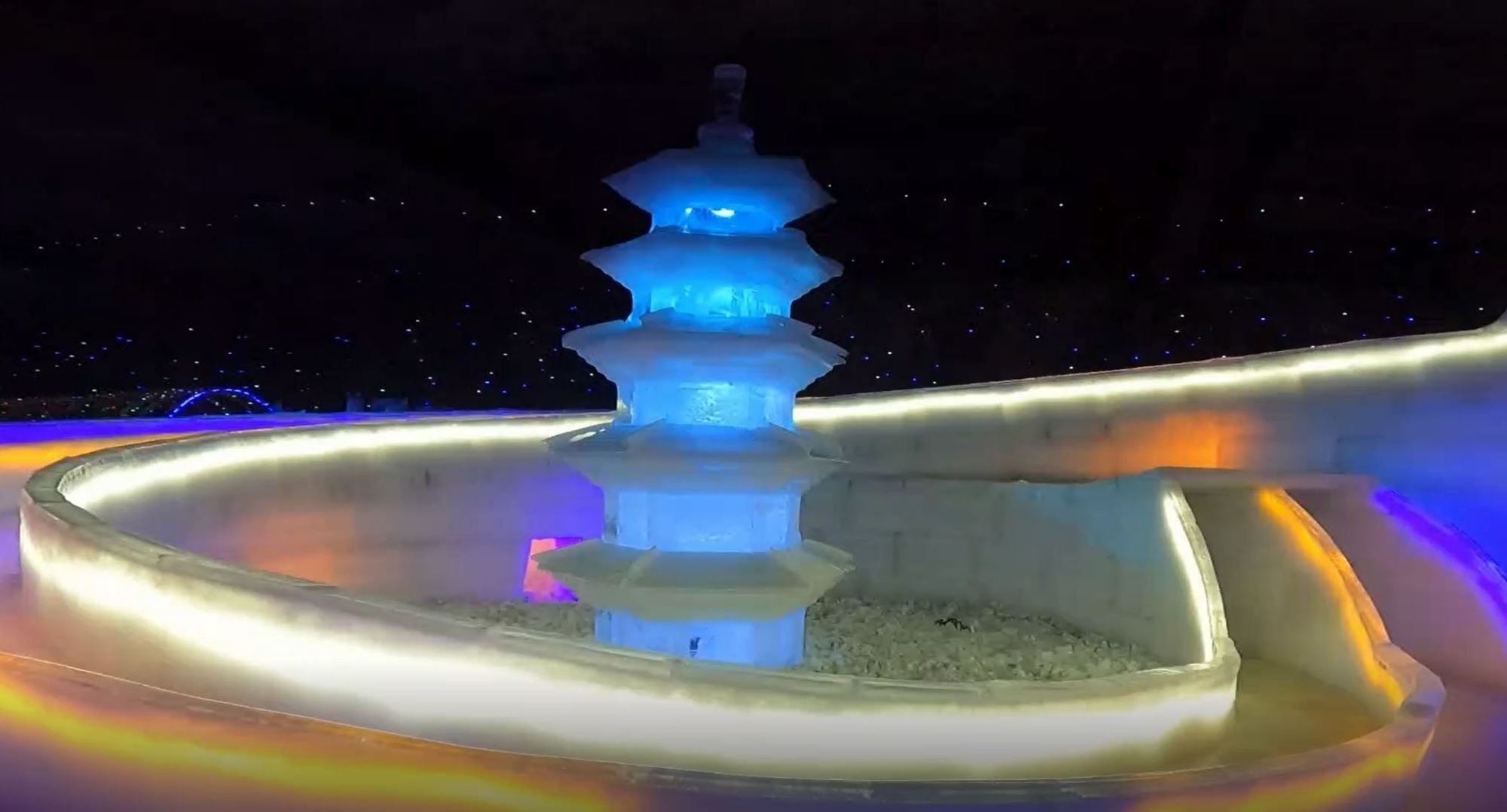 房车旅行,德清下渚湖湿地公园——冰雪世界,小朋友玩得很开心