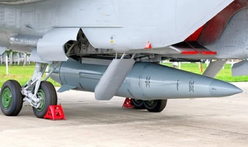 米格31发射匕首导弹!画面曝光引发白宫抗议:俄军此前隐藏了实力