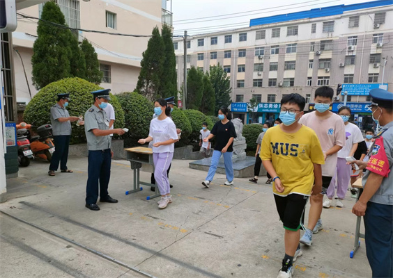 宿松县实验中学:拧紧开学"安全阀" 筑牢安全"防护网"