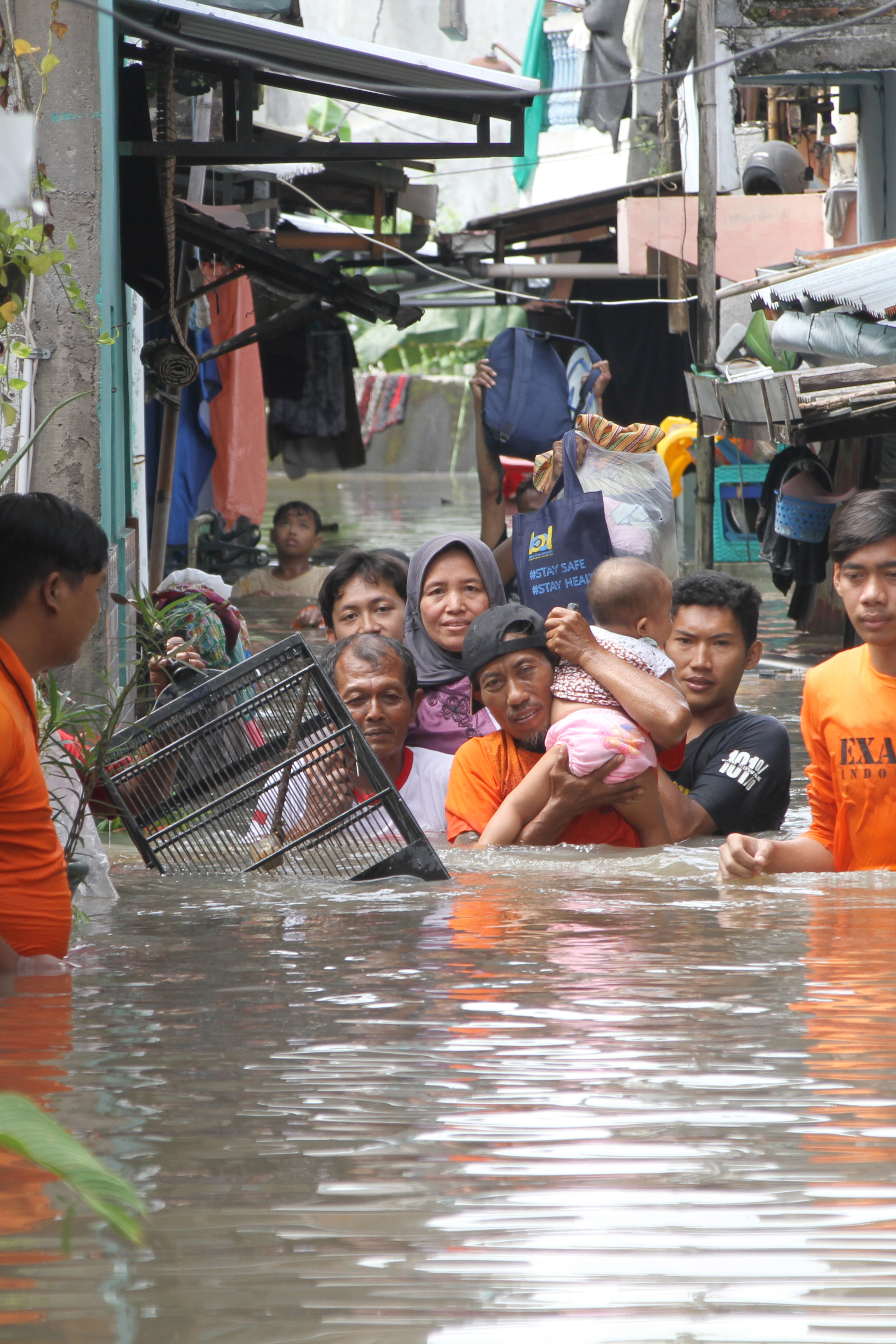 印尼梭罗:洪水来袭
