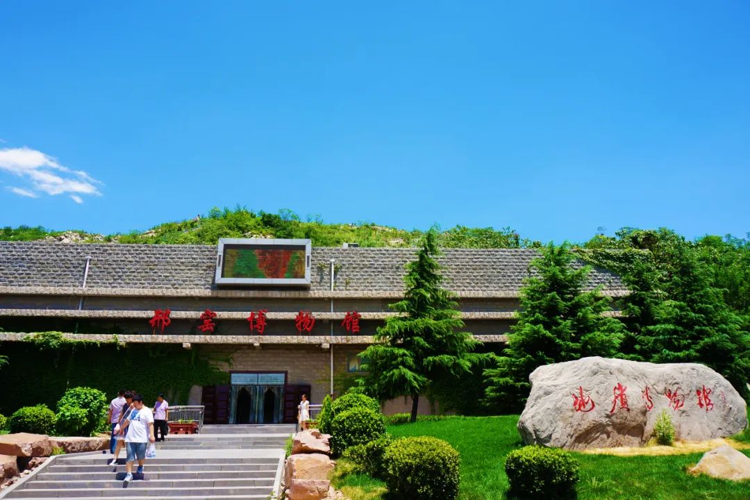 致敬英雄!崆山白云洞,天台山对援冀医护人员及家属朋友终身免票!