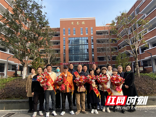 常德市第五中学:岁月染芳华 桃李育芬芳