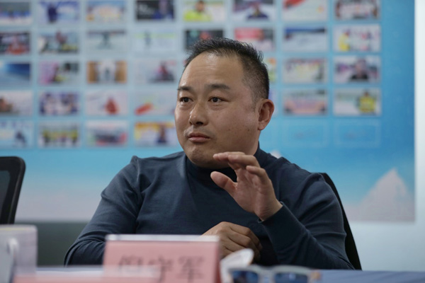 冰雪人热议《人民冰雪·冰雪故事汇》共同讲述有温度的冰雪故事