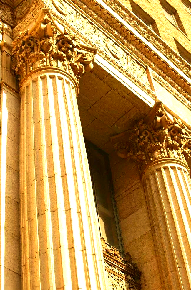 探索罗马柱的奥秘:一种独特的建筑风格与工艺产品