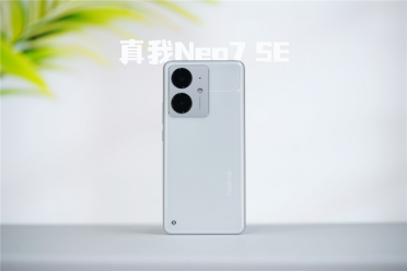 性能、续航双屠夫！真我Neo7 SE评测：2K档最懂年轻人的电竞手机