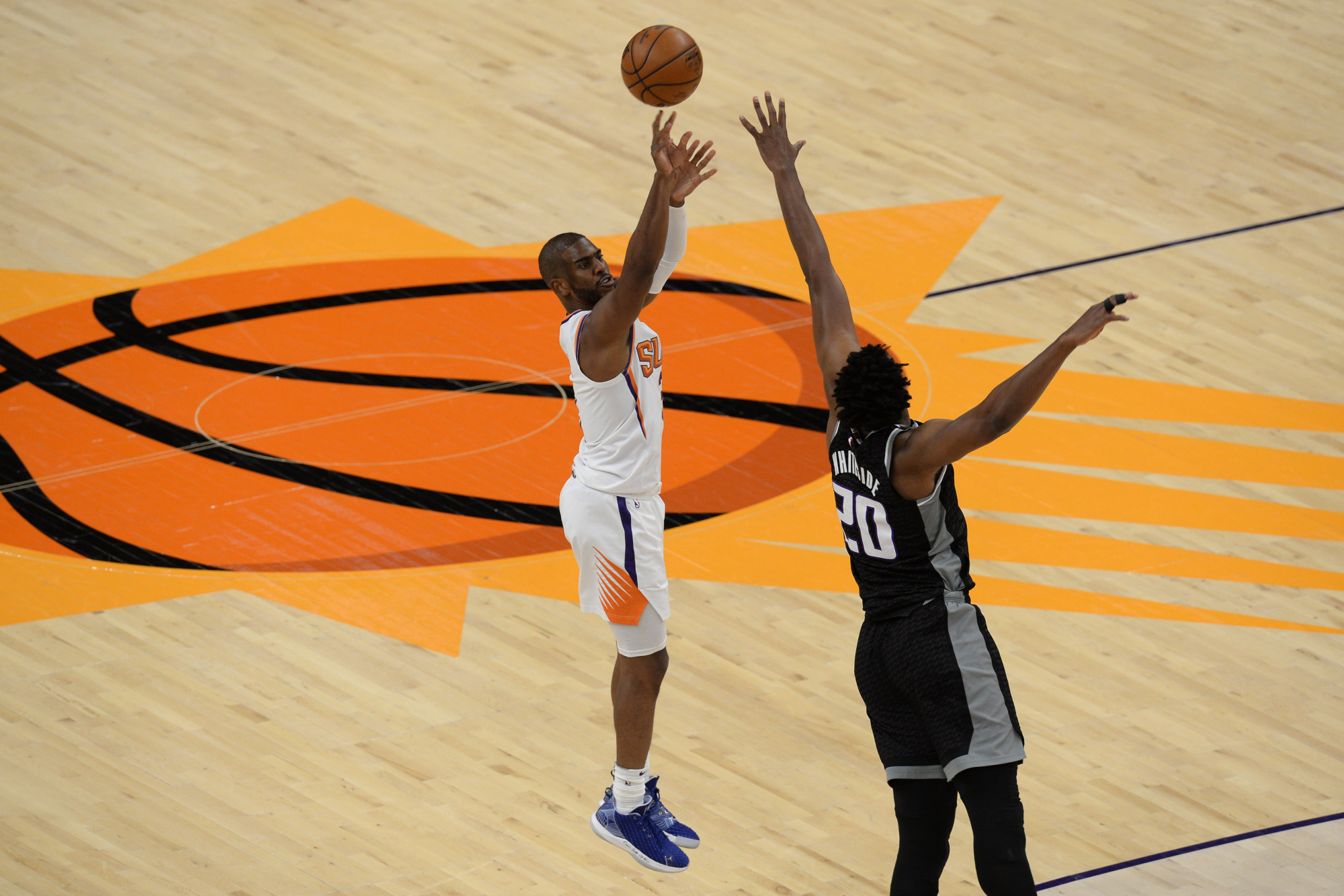 保罗带给太阳多大改变 ?近2月六项联盟第一:西部头号黑马搅局吗