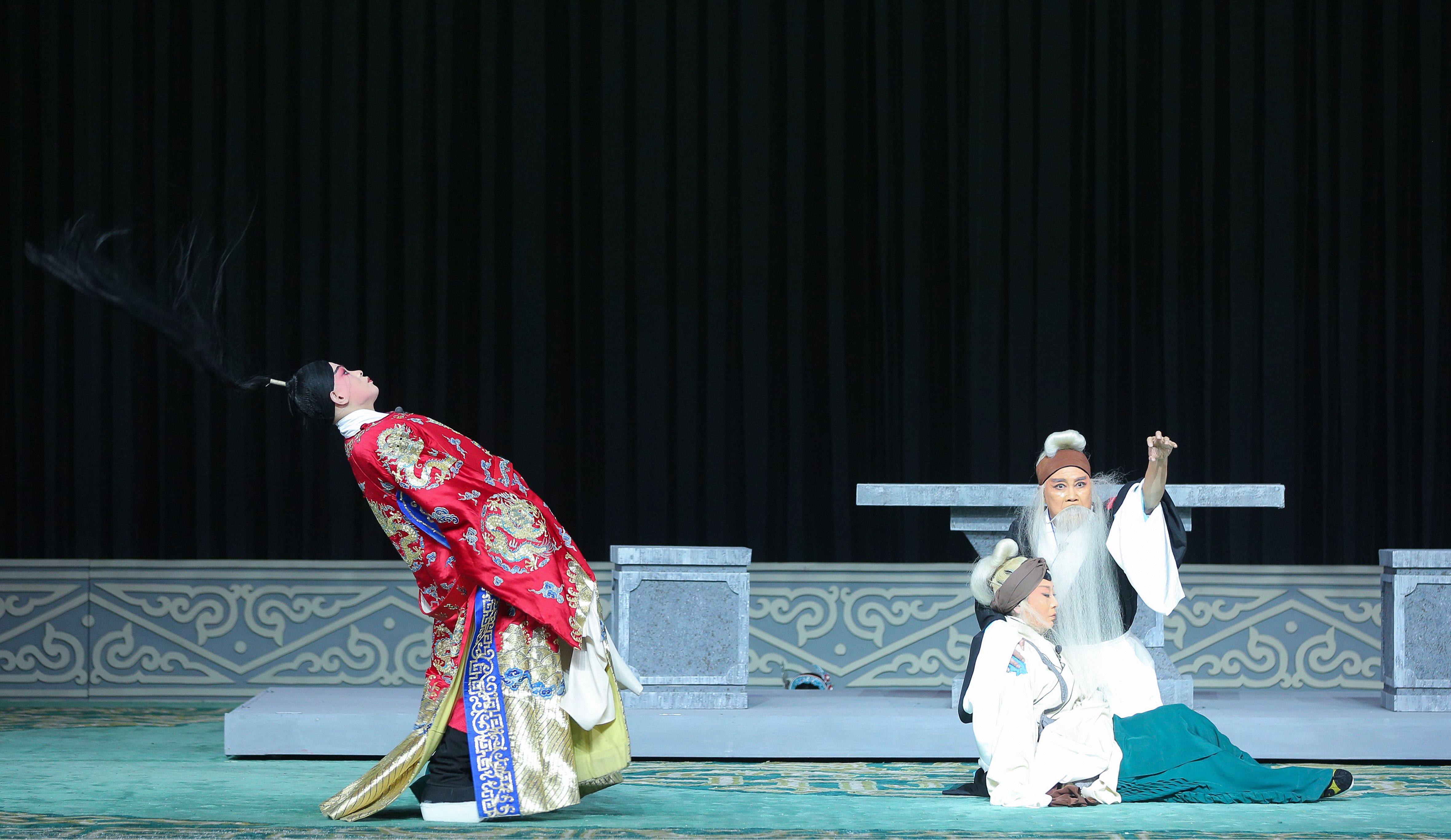 首次跨省合演02 豫剧经典《清风亭上》西安火爆上演