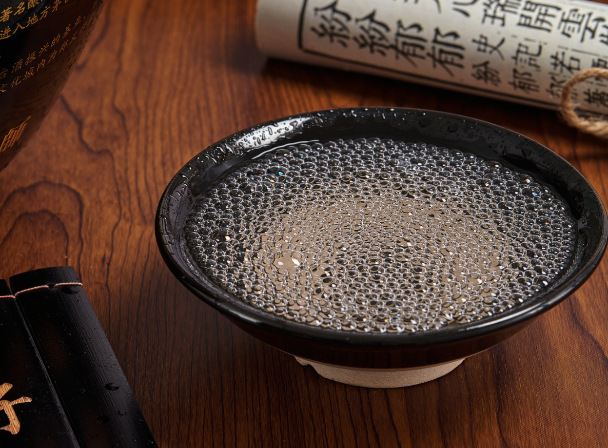 值得推荐——怀国-国酒大师(郑义兴)黑坛纪念茅台镇酱酒!