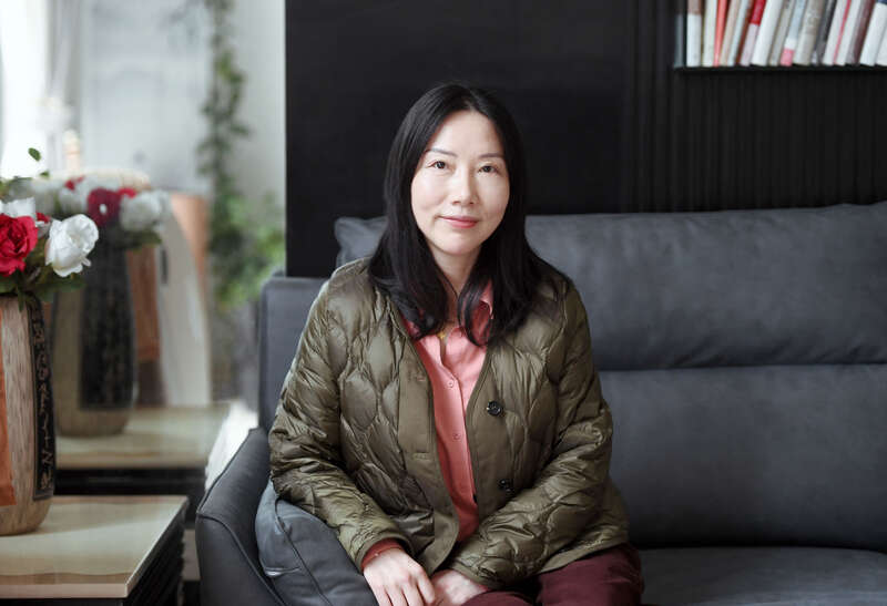 李凤群长篇《月下》:一个平凡女性与世界的对话