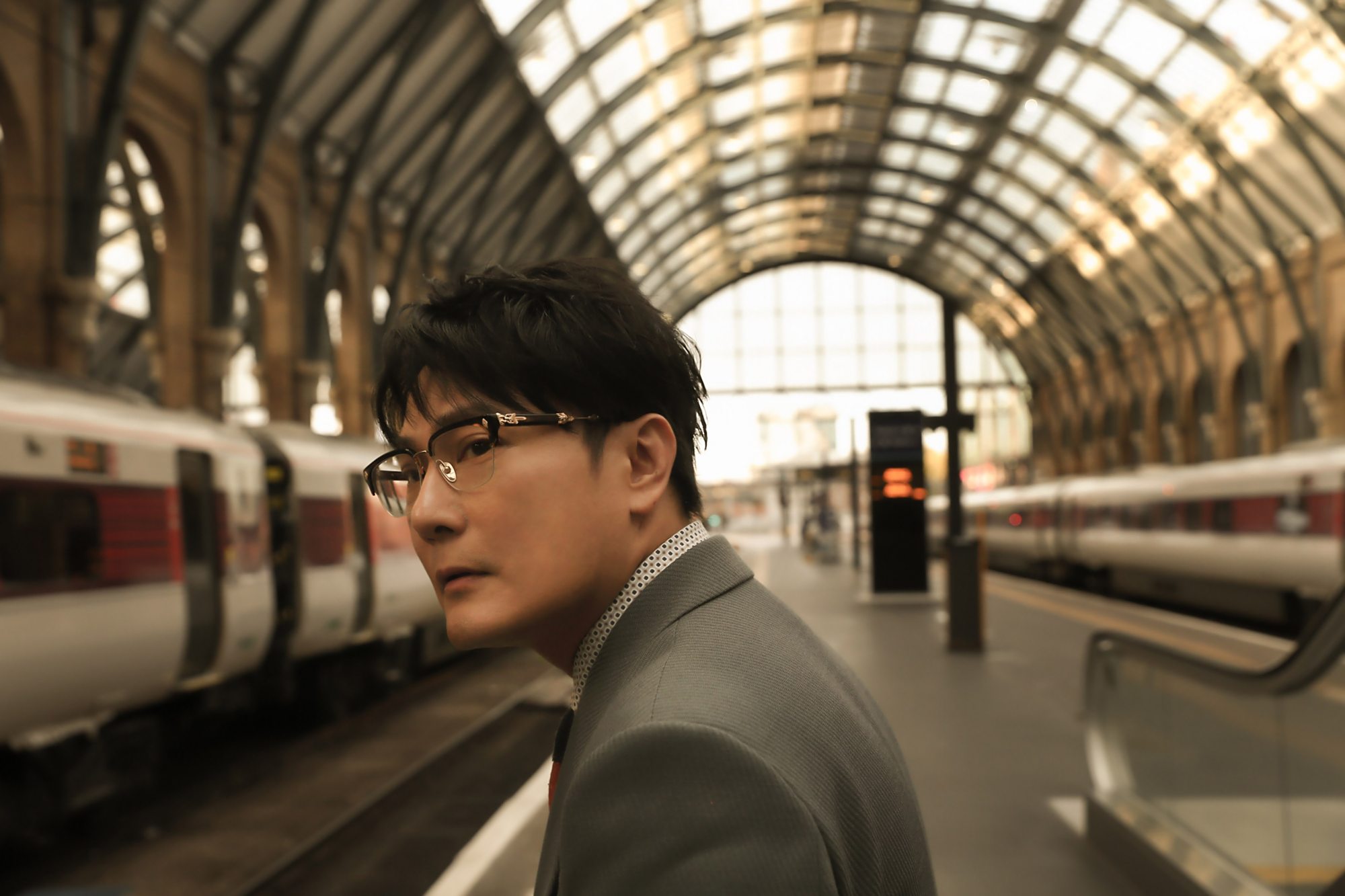 情歌王子因《用情》结缘老上海 张信哲感性:一切是因为爱