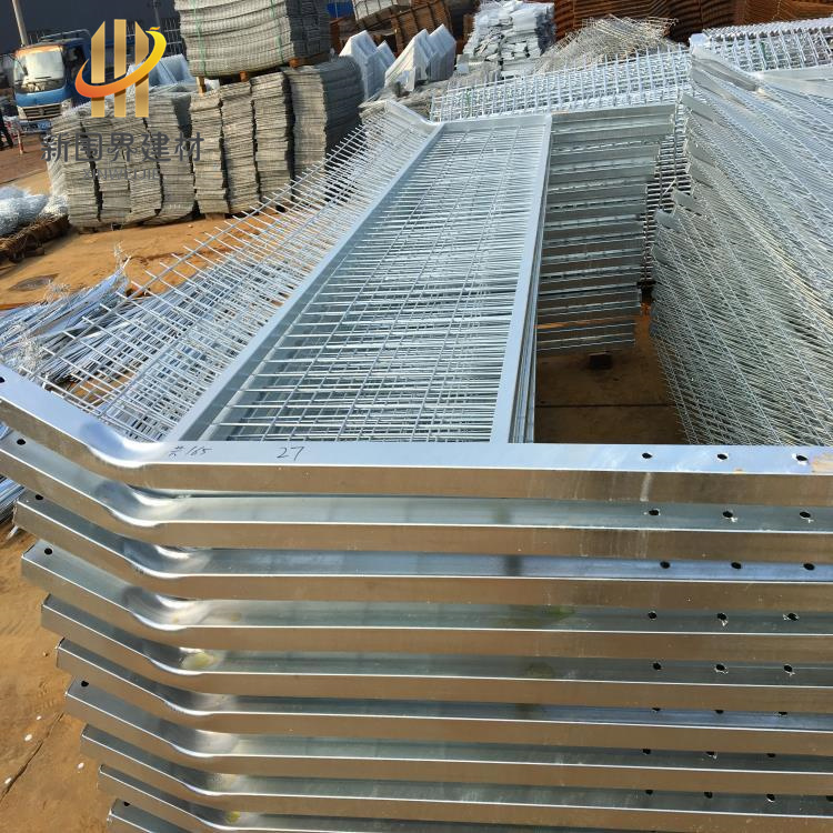 高铁热镀锌防护栅栏,高铁防护网,铁路线路护栏网 产品优势