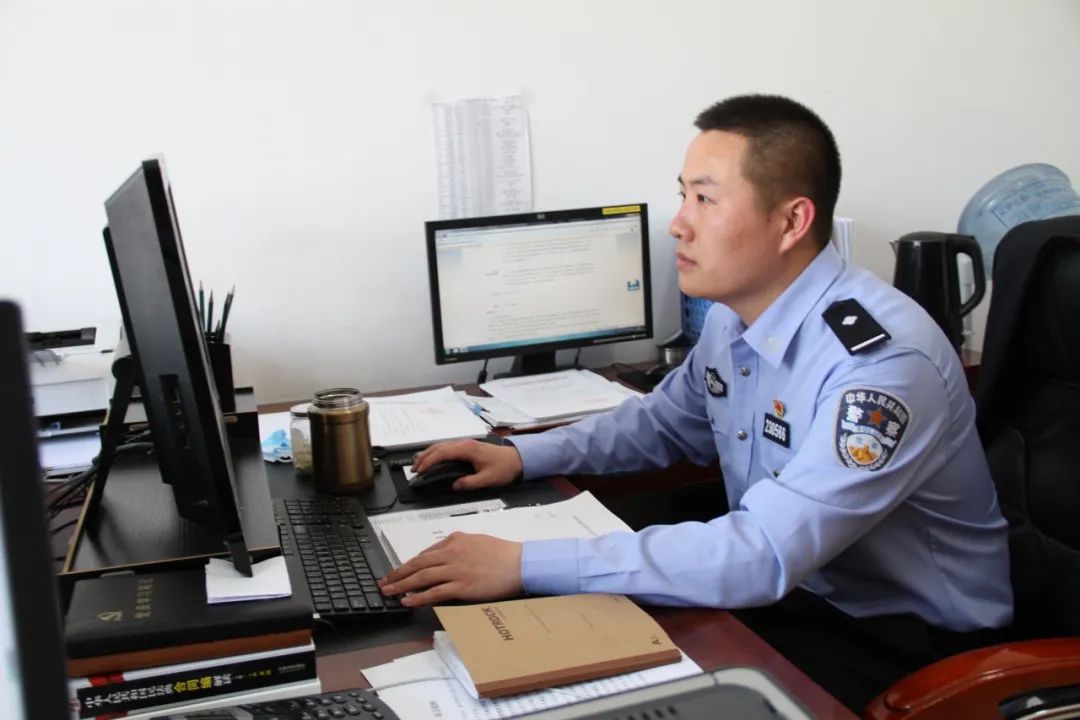 「教育整顿·凡人小事」大庆市龙凤检察院"斜杠青年"——杨泽明