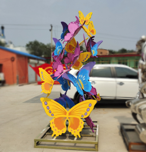 苏州 常州铁艺小品摆件 草地昆虫雕塑 蝴蝶彩色雕塑 定制