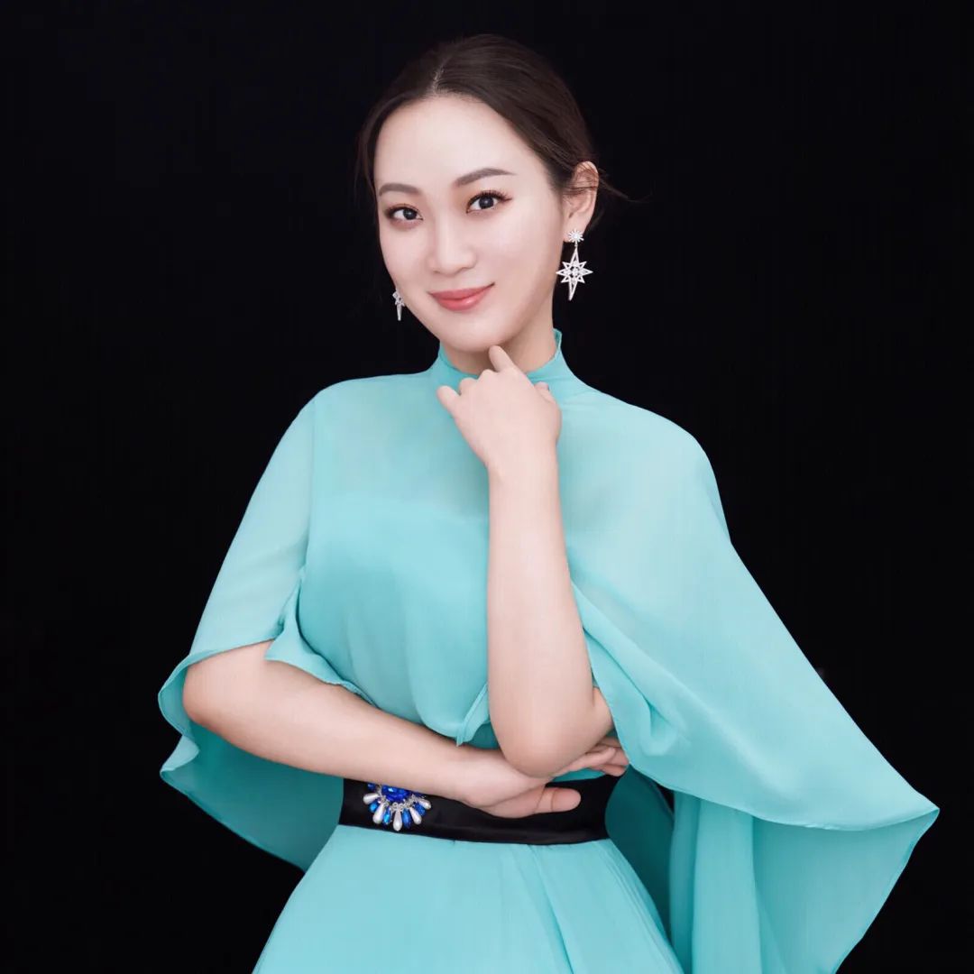 "赵越生日见面会,一起越来越好" 月牙们,快冲啊!