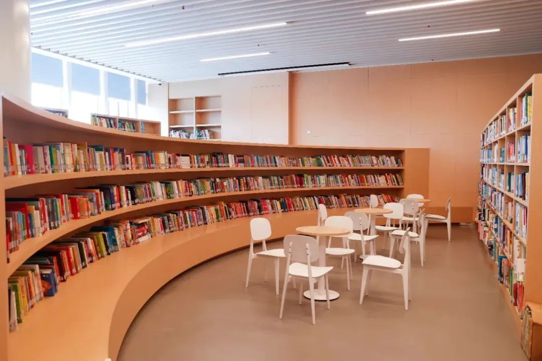 松江区图书馆新馆今日开馆,你关心的问题都在这里