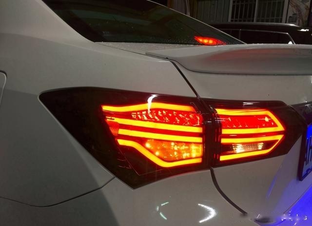 转向灯没坏但闪烁过快