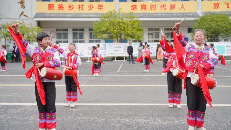 囉兒調,擺手舞,土家舞獅……重慶鄉村學校少年宮讓土家文化