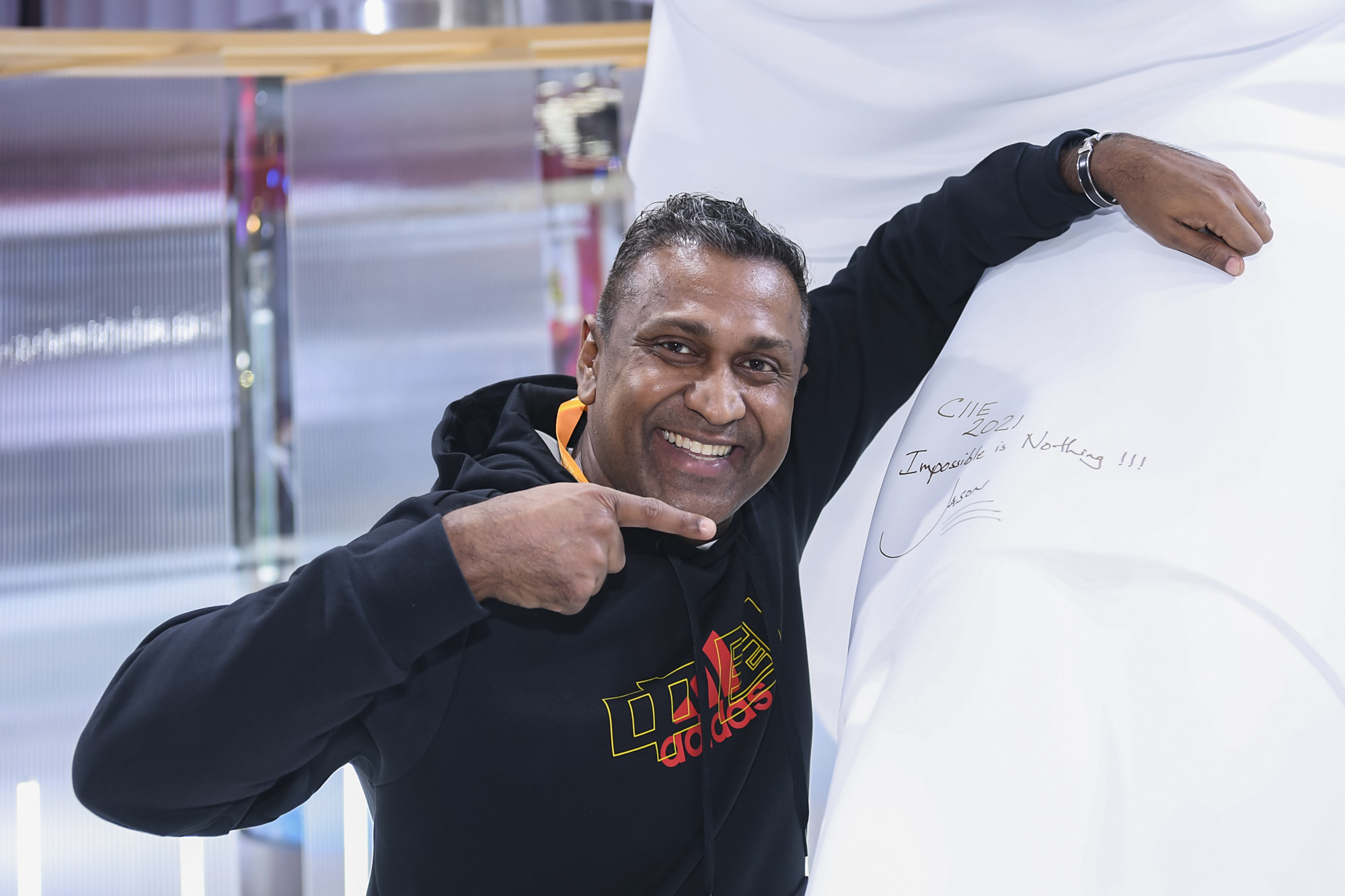 阿迪达斯大中华区董事总经理唐杰琛jason thomas