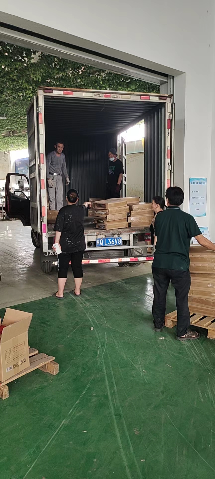 燕郊搬家公司分享搬家时大件货物打包方法及搬运方式?