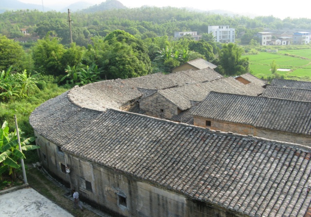 河源传统村落探访|东源县义合镇下屯村:14座清代客家古民居雕梁画栋