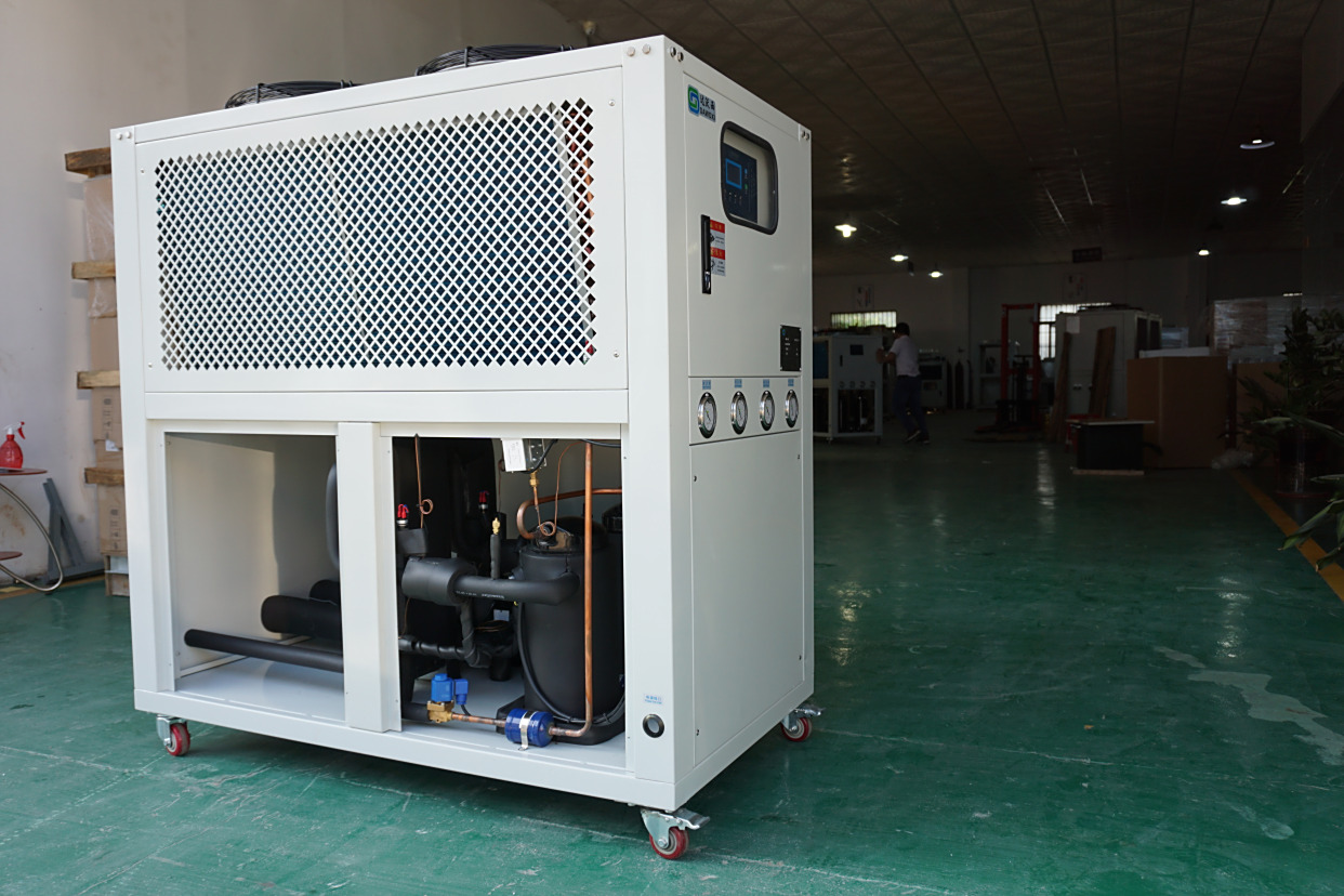 冷水机是什么,冷水机在工业中有什么作用?