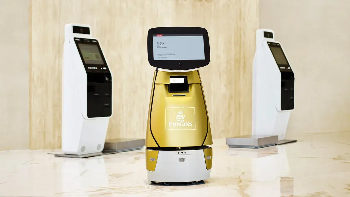 阿联酋航空推出了全球首个登机机器人助手 sara