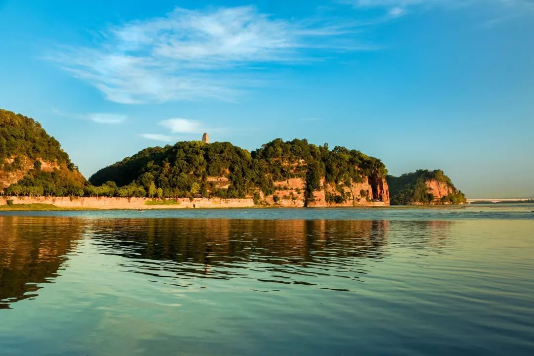 错峰出游正当时!快来乐山这里邂逅最美秋景