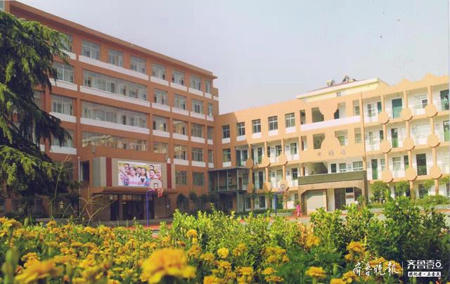 成功创建全国文明校园!看临沂第三实验小学文明之花如何盛开