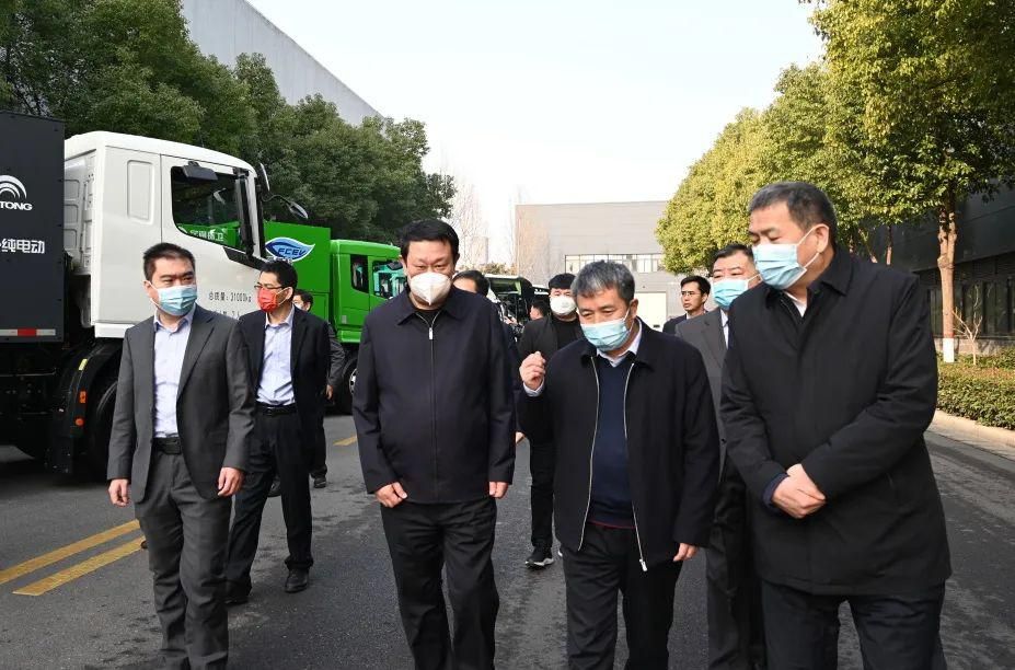 武安市委书记刘浩峰深入宇通重卡参观调研