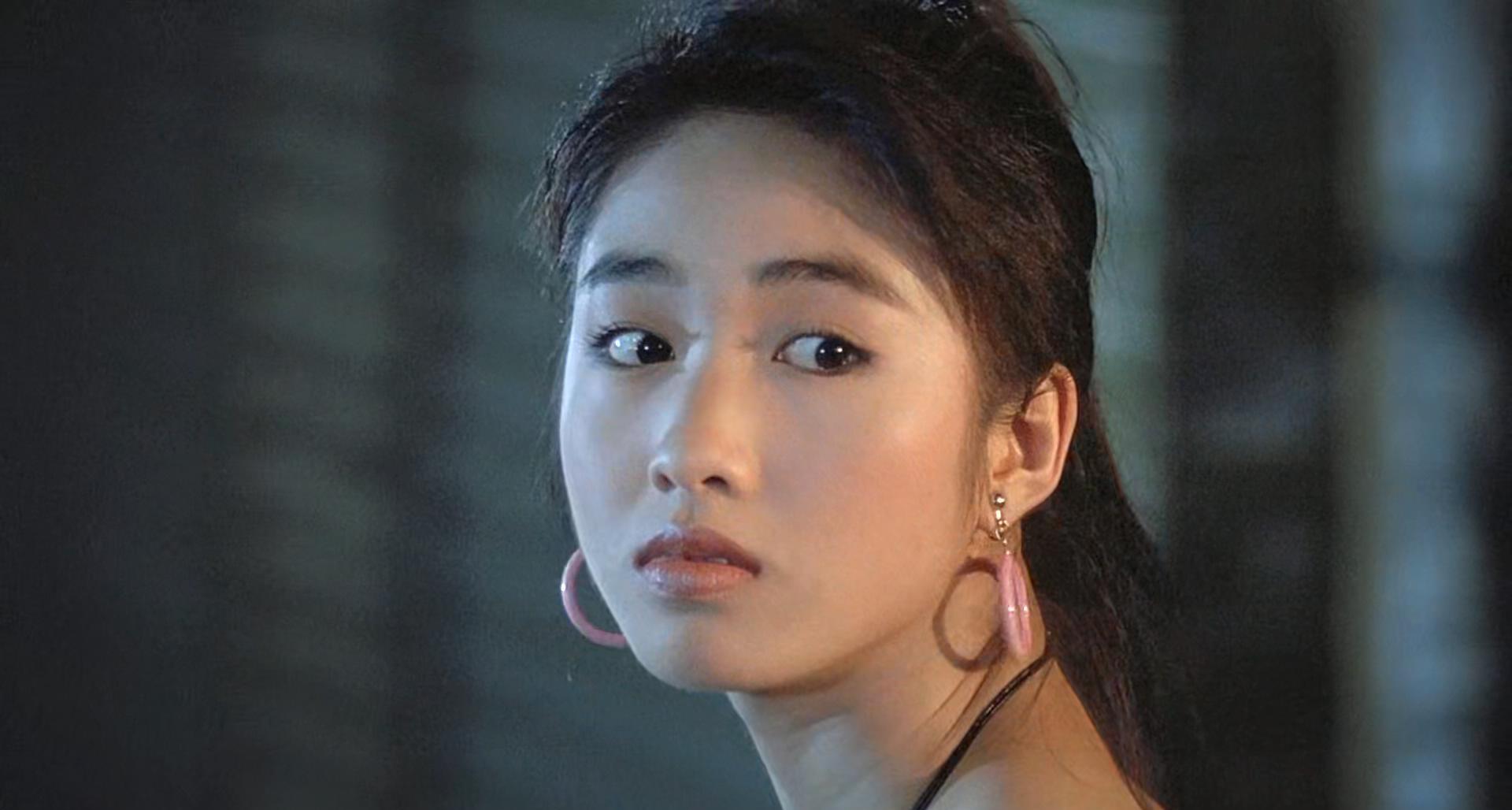 香港电影尺度真大,叶子楣假戏真做为艺术现身,舍不得快进一秒