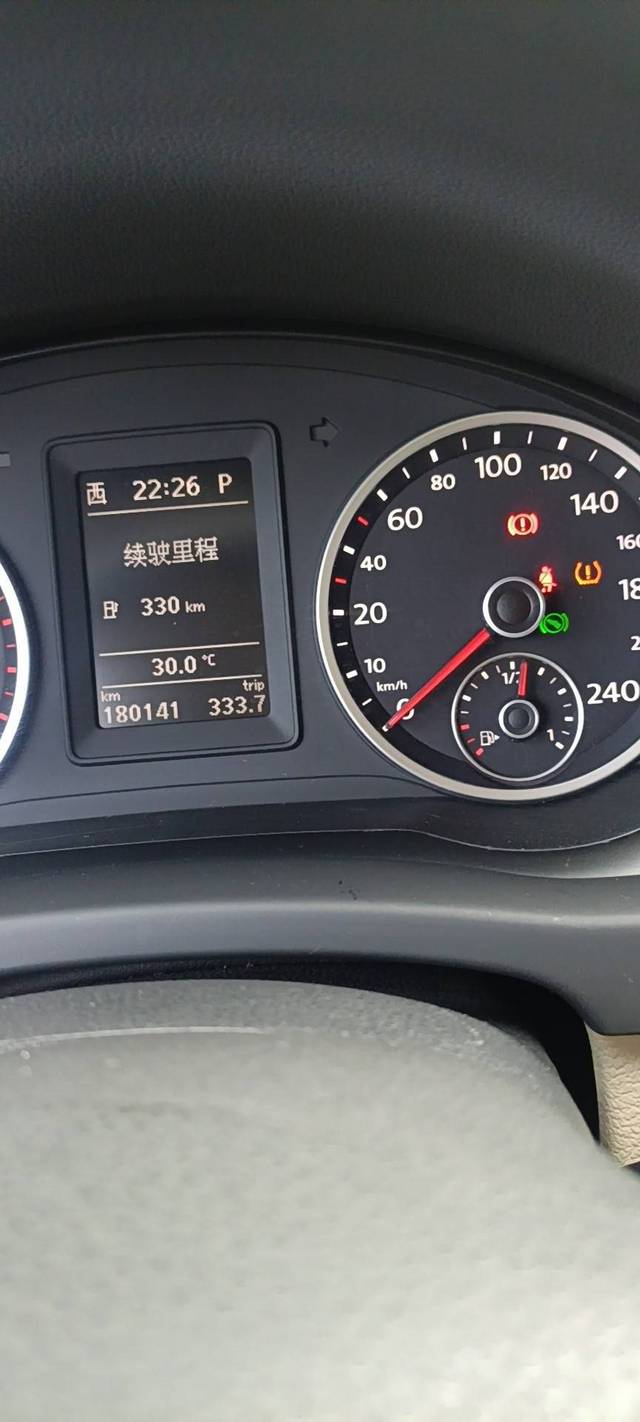 加满油了油表显示不满怎么回事