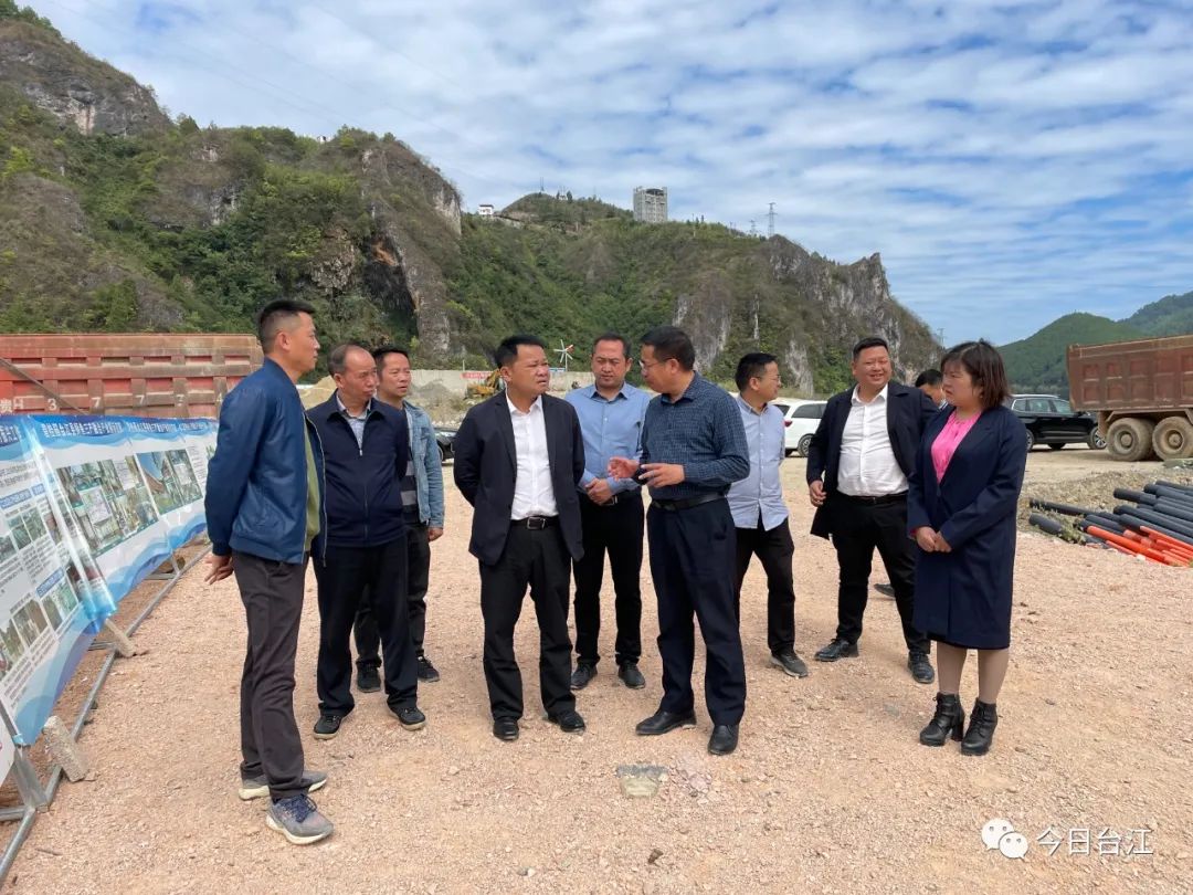 陆再义到台江县调研农业现代化工作