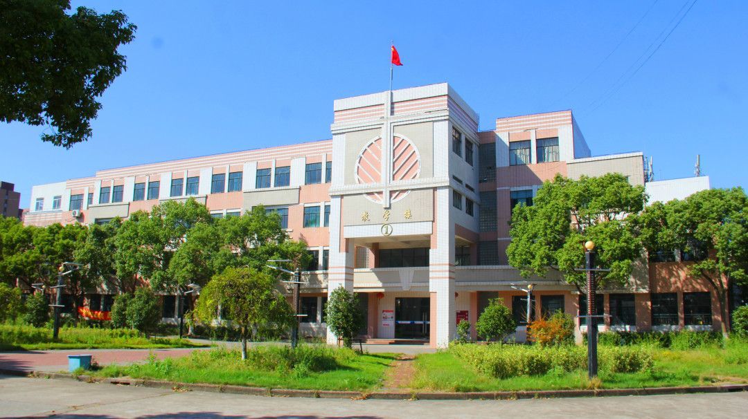 上海成才学院,超高性价比的国际高中,工薪家庭也能读国际教育!