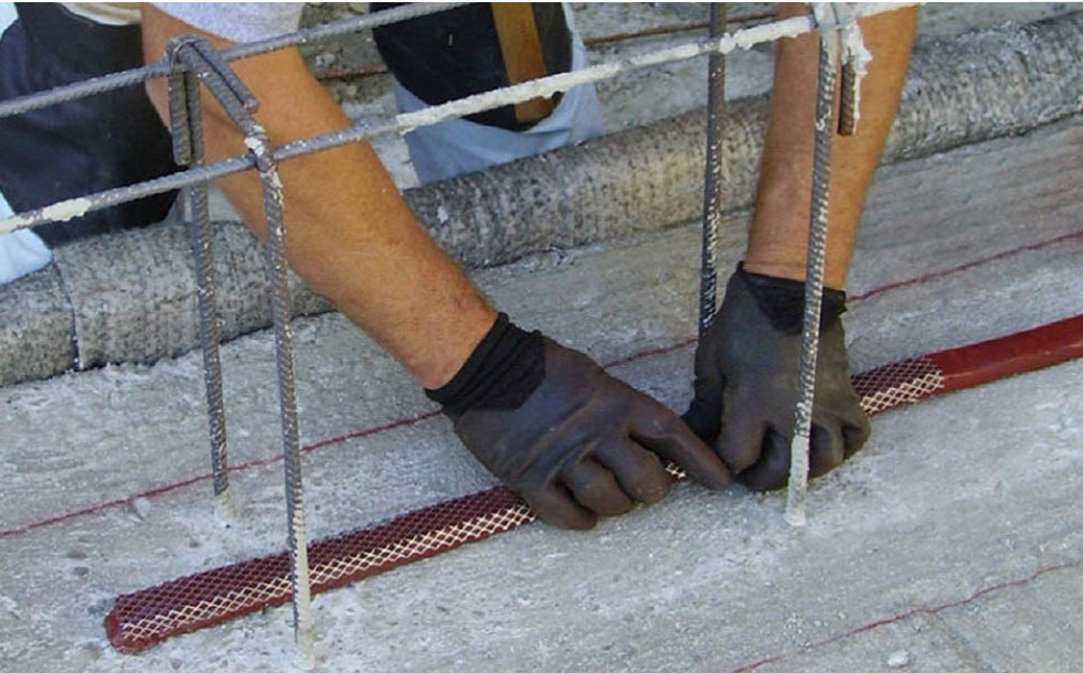 止水条施工方法