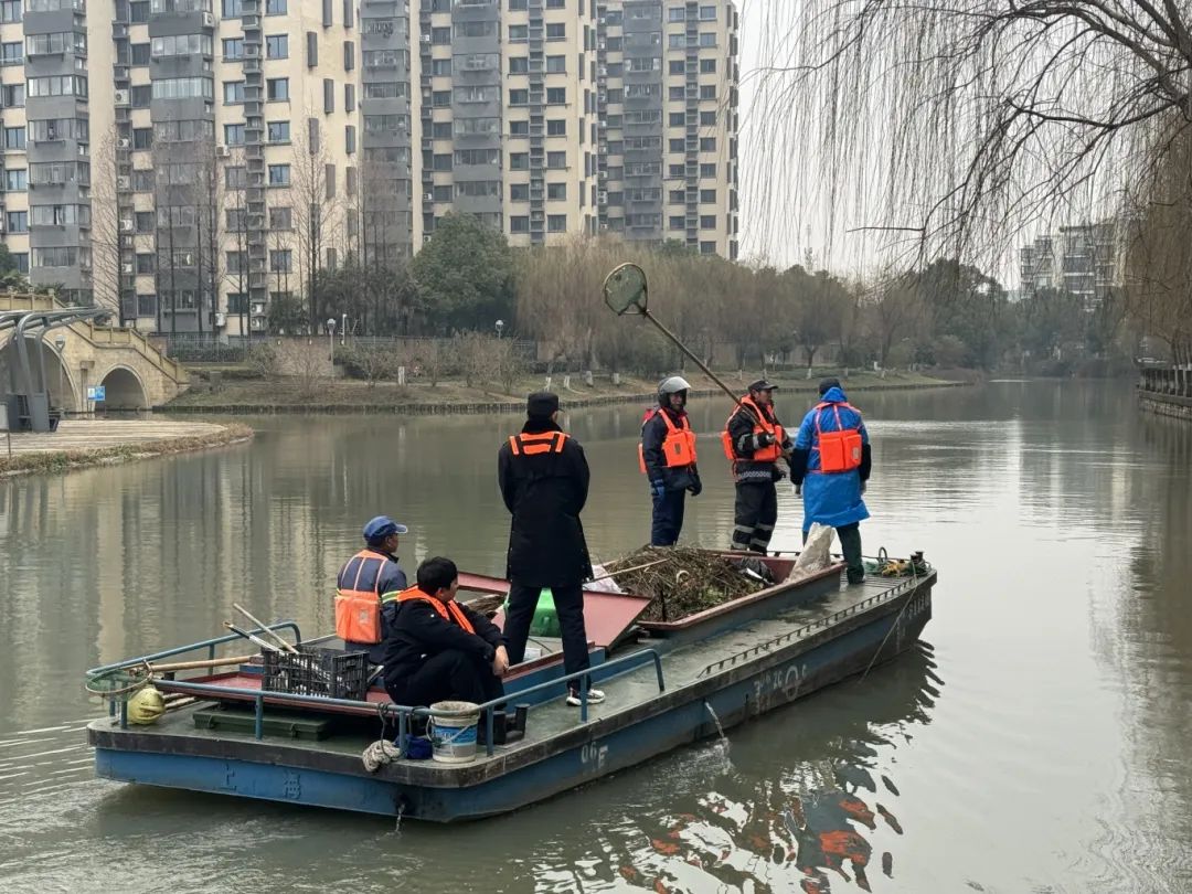 守护水域生态,保护渔业资源,盈浦街道开展禁渔期首次"清网行动"