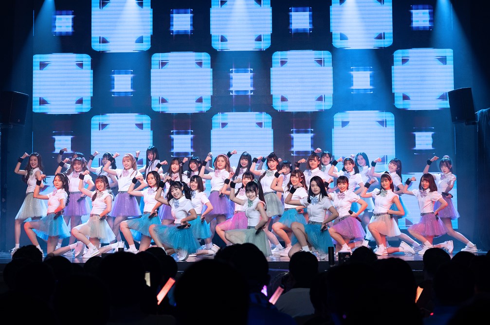 akb48 team tp《三周年纪念演唱会》特地打造全新服装共16套不同造型