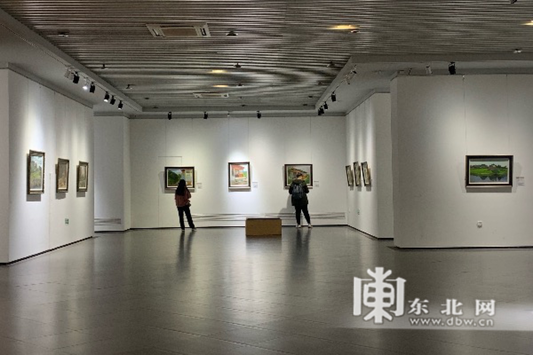 多幅俄罗斯油画佳作首次在哈尔滨展出