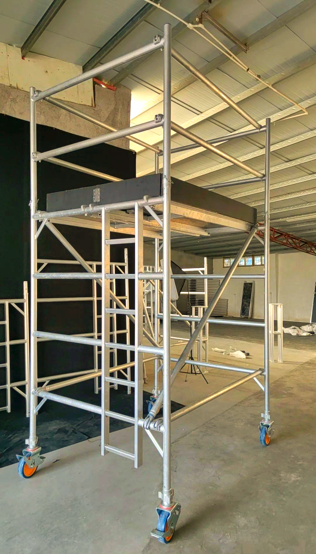 铝合金移动脚手架产品种类及规格详解