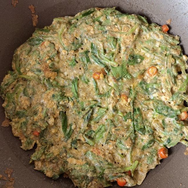 面条菜黑全麦燕麦鸡蛋煎饼