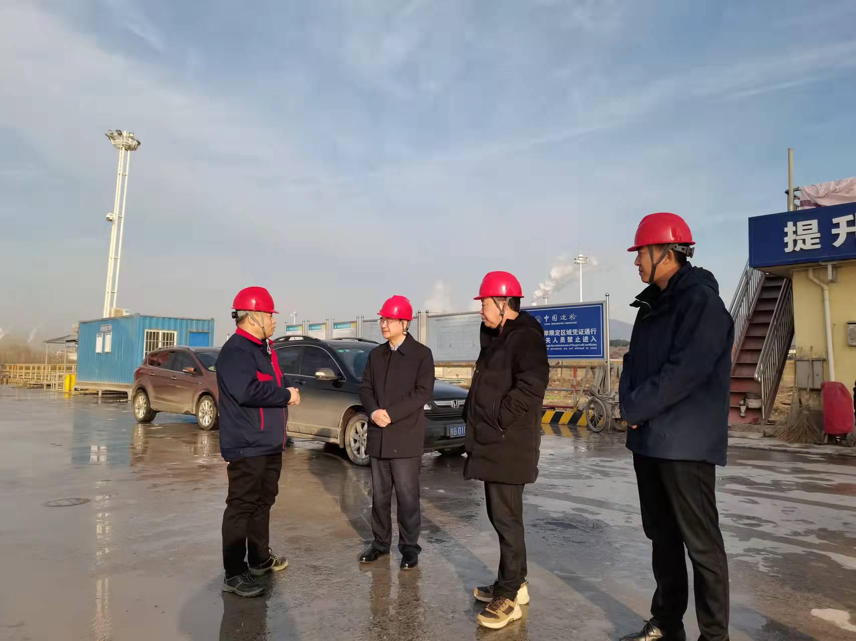 市交通运输局沈永平局长率队督查港口码头文明创建工作