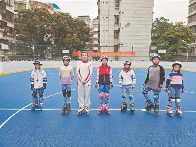 惊喜!世界冠军陈晨来泉州为轮滑少年"传经"