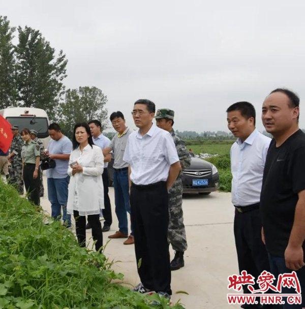 平舆县委书记张怀德检查指导防汛工作