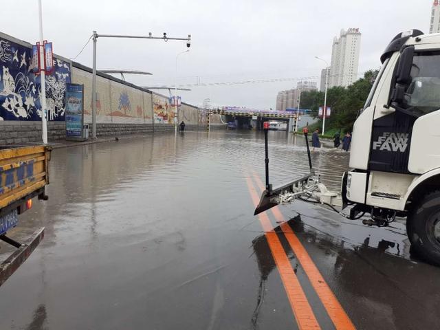 延吉延河路延吉大橋橋下路段暫時封路排水